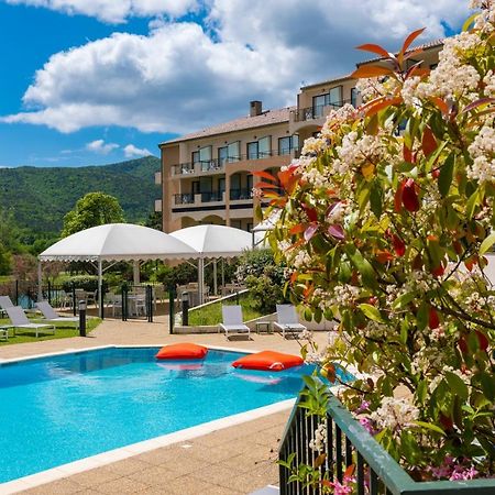 Domaine Les Sources De Дьёлефи Экстерьер фото